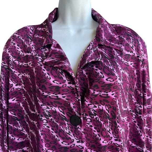JUST MY SIZE Purple Animal Print Tunic Top Plus 2X Slinky Knit Versatile Shirt - Picture 3 of 4